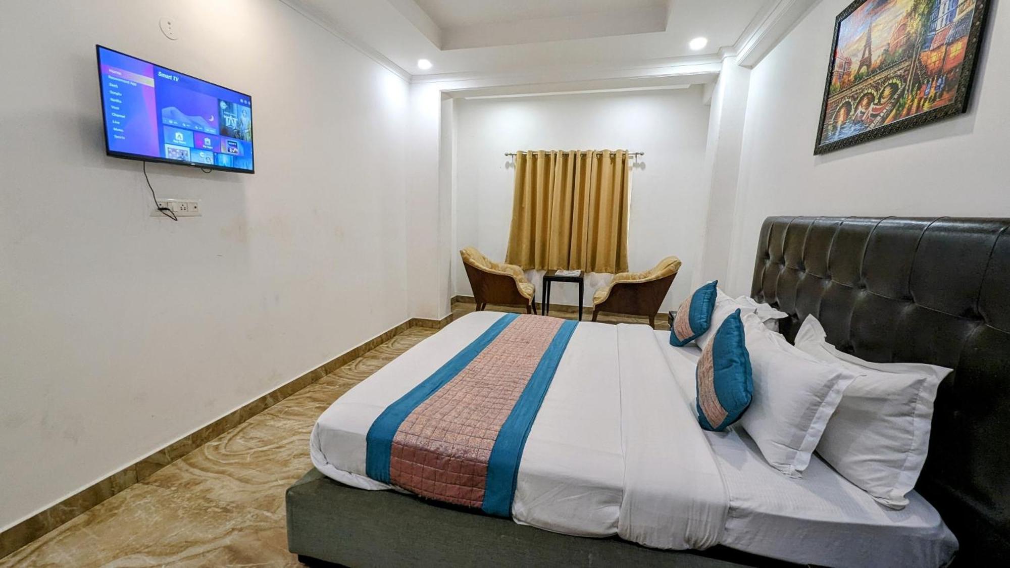 דלהי Hotel Moon Taj Near Yashobhoomi Convention Centre מראה חיצוני תמונה