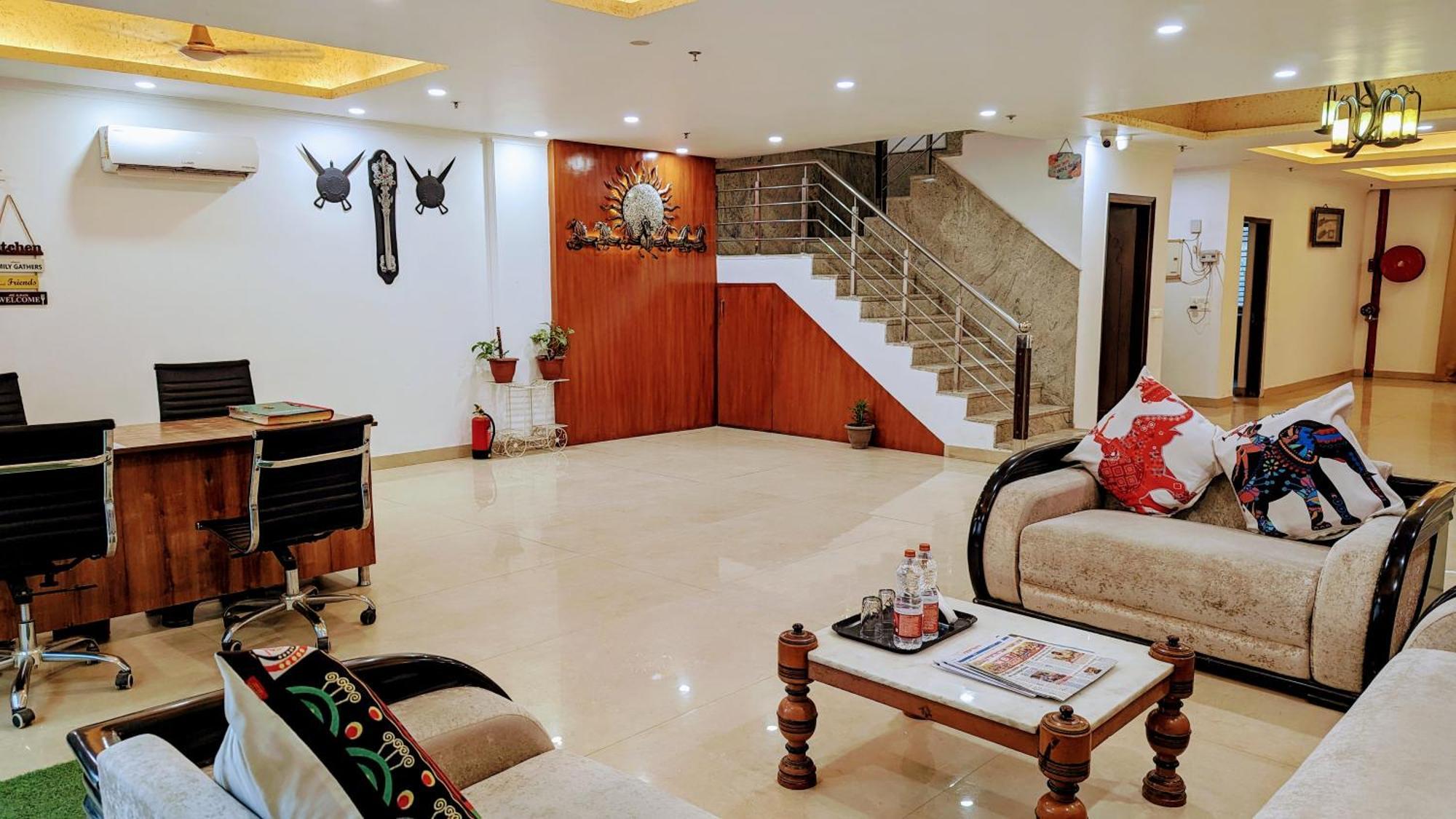 דלהי Hotel Moon Taj Near Yashobhoomi Convention Centre מראה חיצוני תמונה